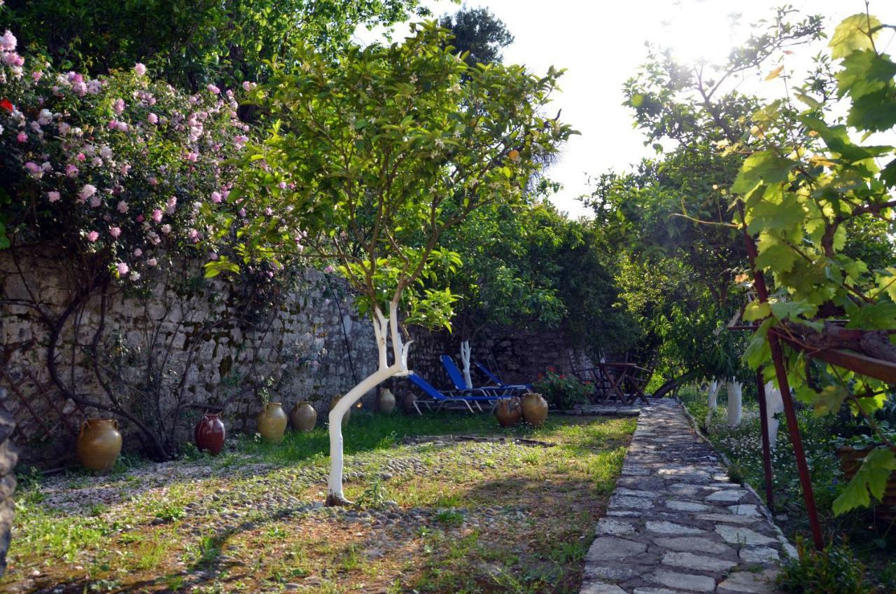Stemar Villas Longós Buitenkant foto
