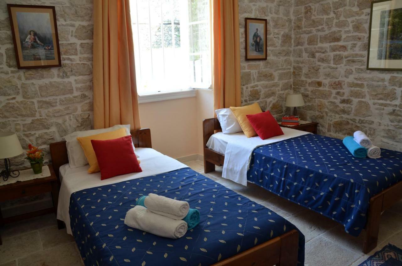 Stemar Villas Longós Buitenkant foto